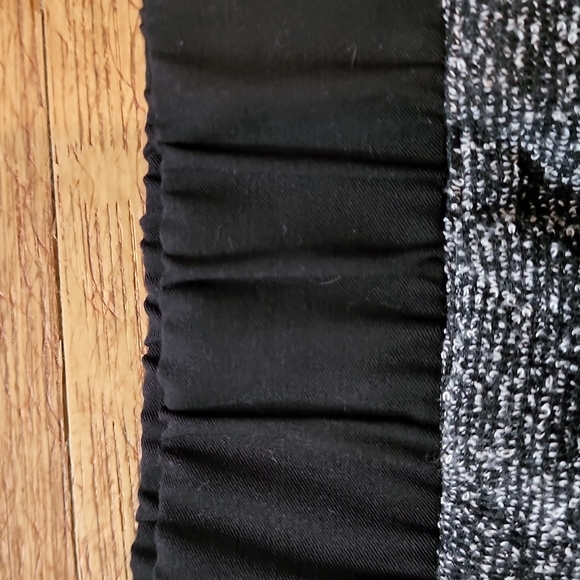 VINTAGE ANNE TAYLOR LOFT BRAND MULTIFUNCTIONAL MINI skirt size medium - Picture 5 of 10